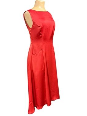 Elegant Minimalist Vermilion Color Thick Stretchy Satin Dress
